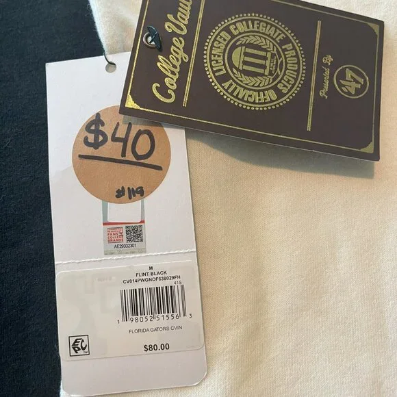 47' NWT University of Florida Women's Medium Sweatshirt - Picture 5 of 5